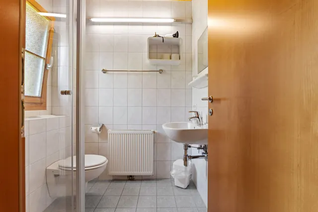 Bad mit Dusche